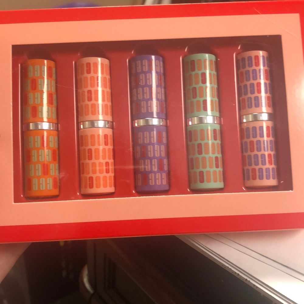 New 5 Piece Clinique lipstick Gift Set